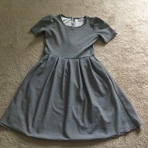 LuLaRoe Amelia M